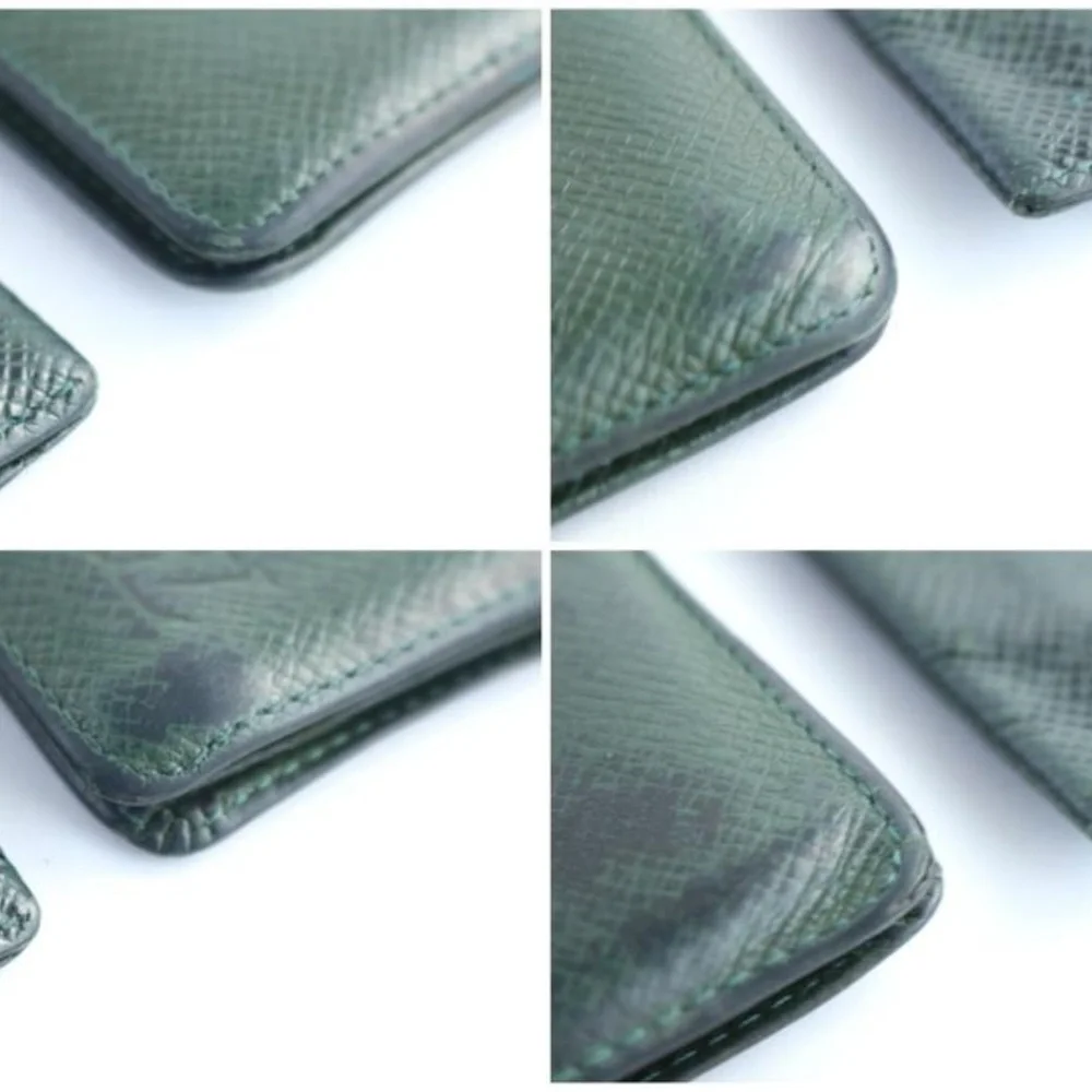 Louis Vuitton Taiga Wallet and Card Case Set